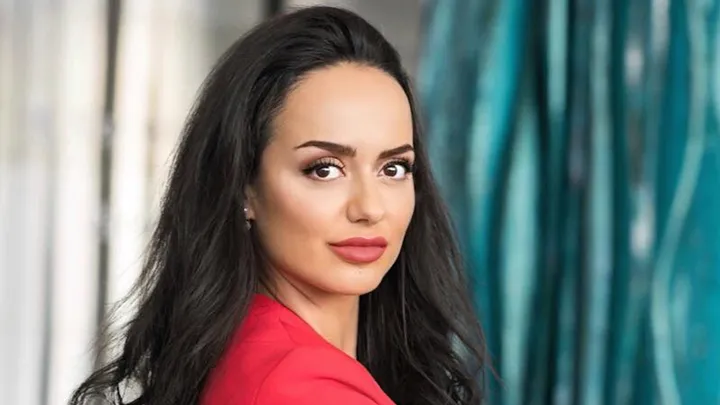 Ishtar Touailat Business Hacks