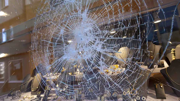 Varannan fo¨retagare utsatt fo¨r brott