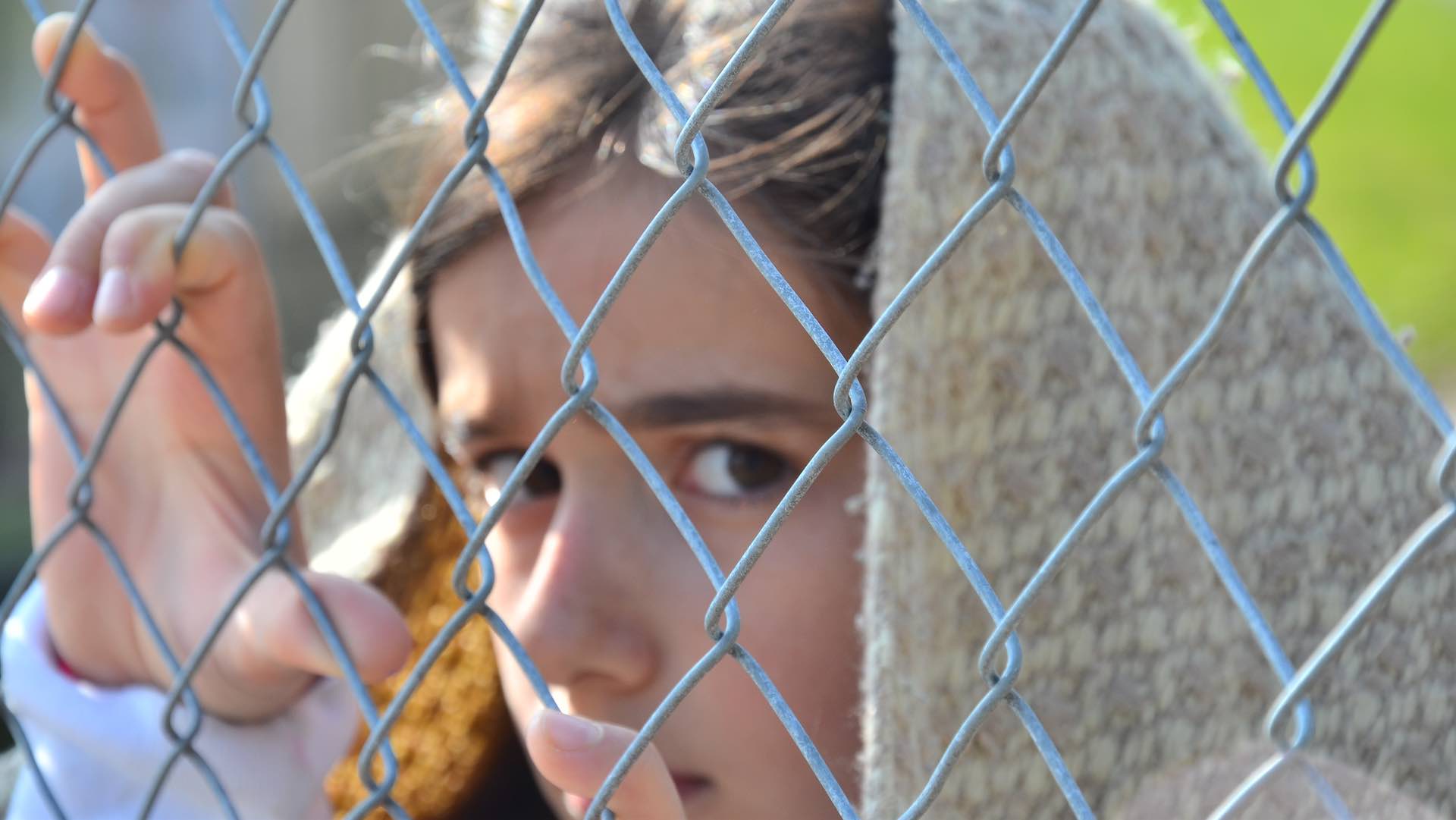 Kioskda porno tomosha qiling