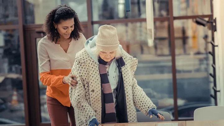 Momsregel hindrar företag från att hjälpa flyktingar – kan kosta miljoner