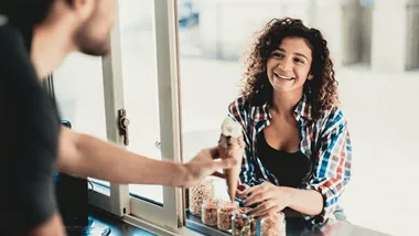 Anställa sommarjobbare? Sakerna du ABSOLUT inte får missa