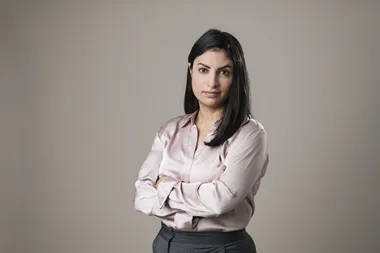 Nooshi Dadgostar (V) "Vi riskerar att gå in i en lågkonjunktur efter valet"