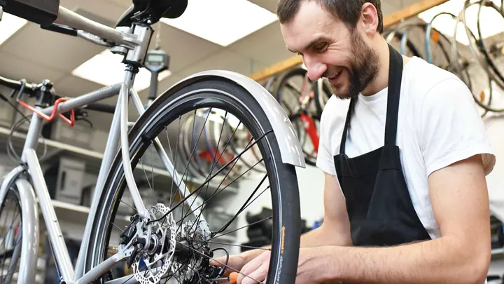 Momsen kan höjas – och småföretagare drabbas