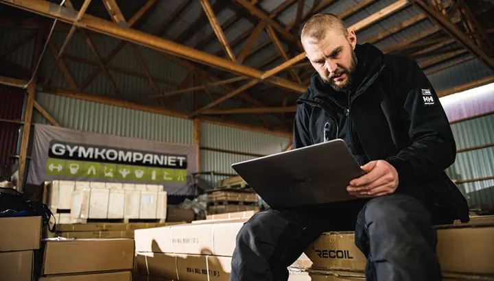 Joel Lo¨wenberg Gymkompaniet